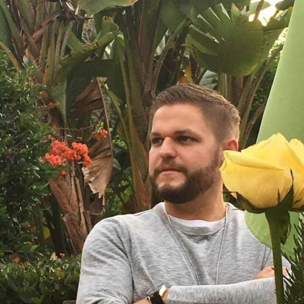 Meet your Posher, Bob